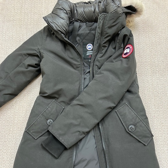 Canada Goose Women’s Leslie Jacket (size small) - Picture 1 of 5